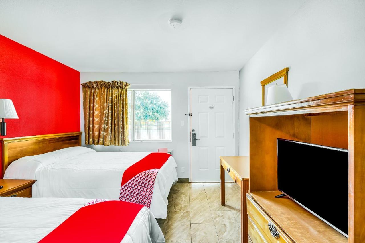 Oyo Hotel Houston Southwest I-69 Экстерьер фото