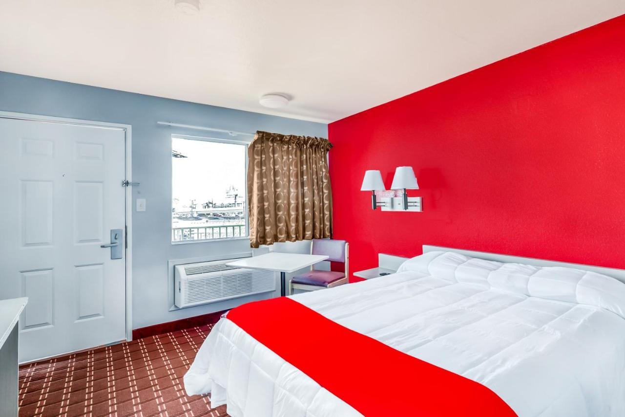 Oyo Hotel Houston Southwest I-69 Экстерьер фото