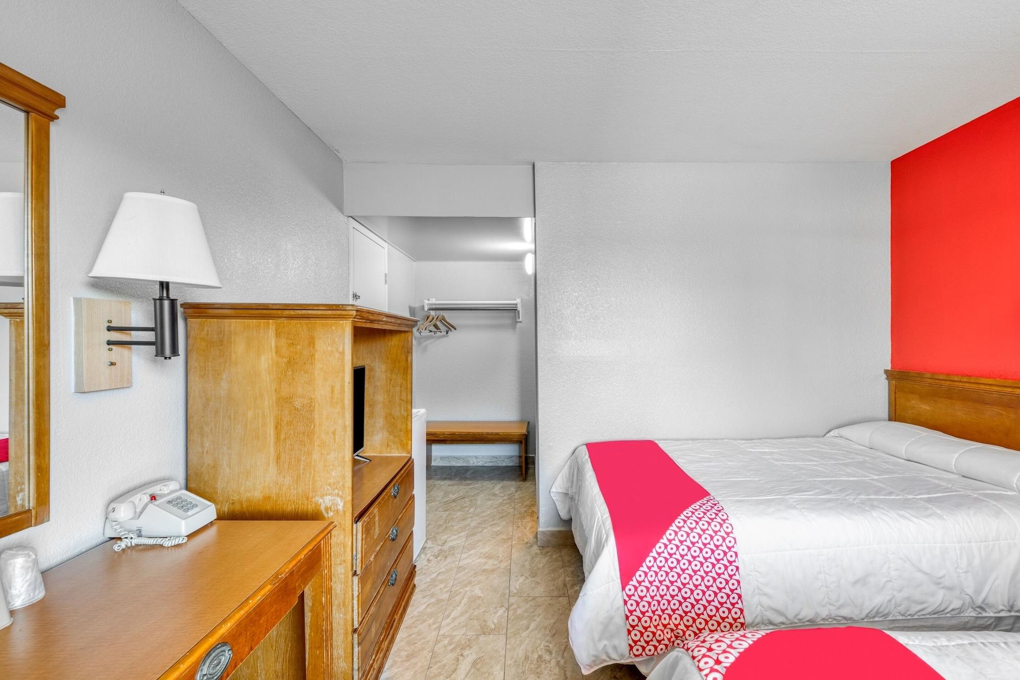Oyo Hotel Houston Southwest I-69 Экстерьер фото